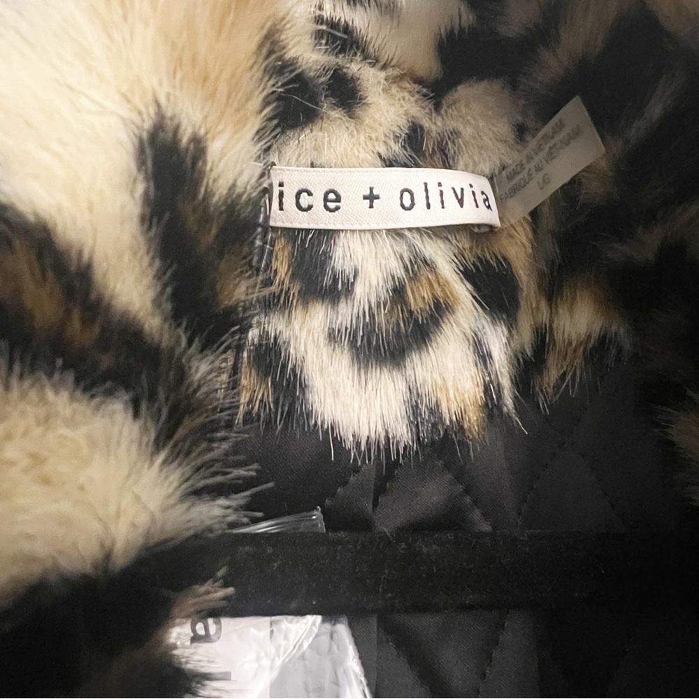 Alice + Olivia Nicholas Leopard Faux-Fur Coat - Size Large - Picture 4 of 8